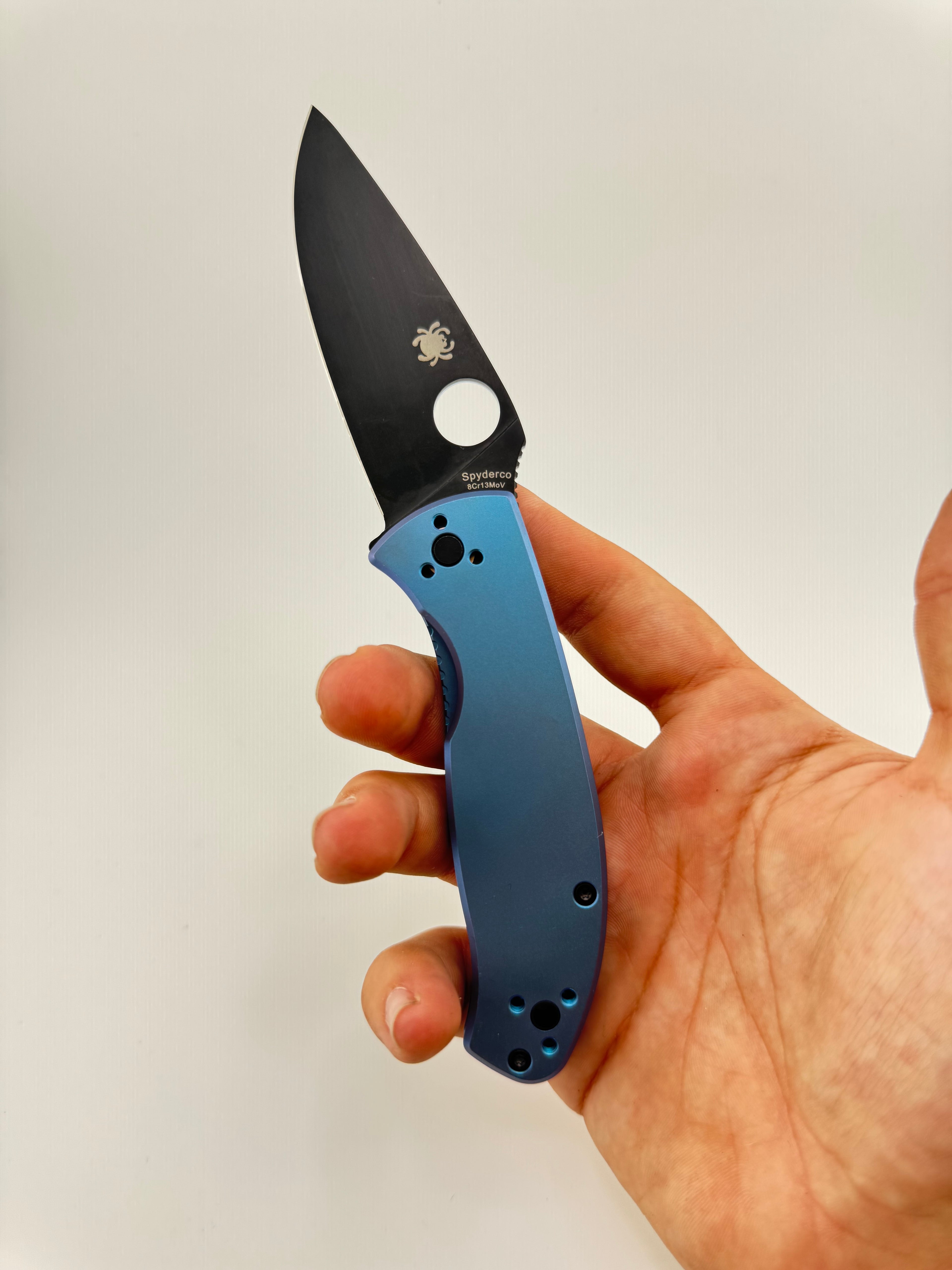 TENACIOUS Blue Titanium Black Blade