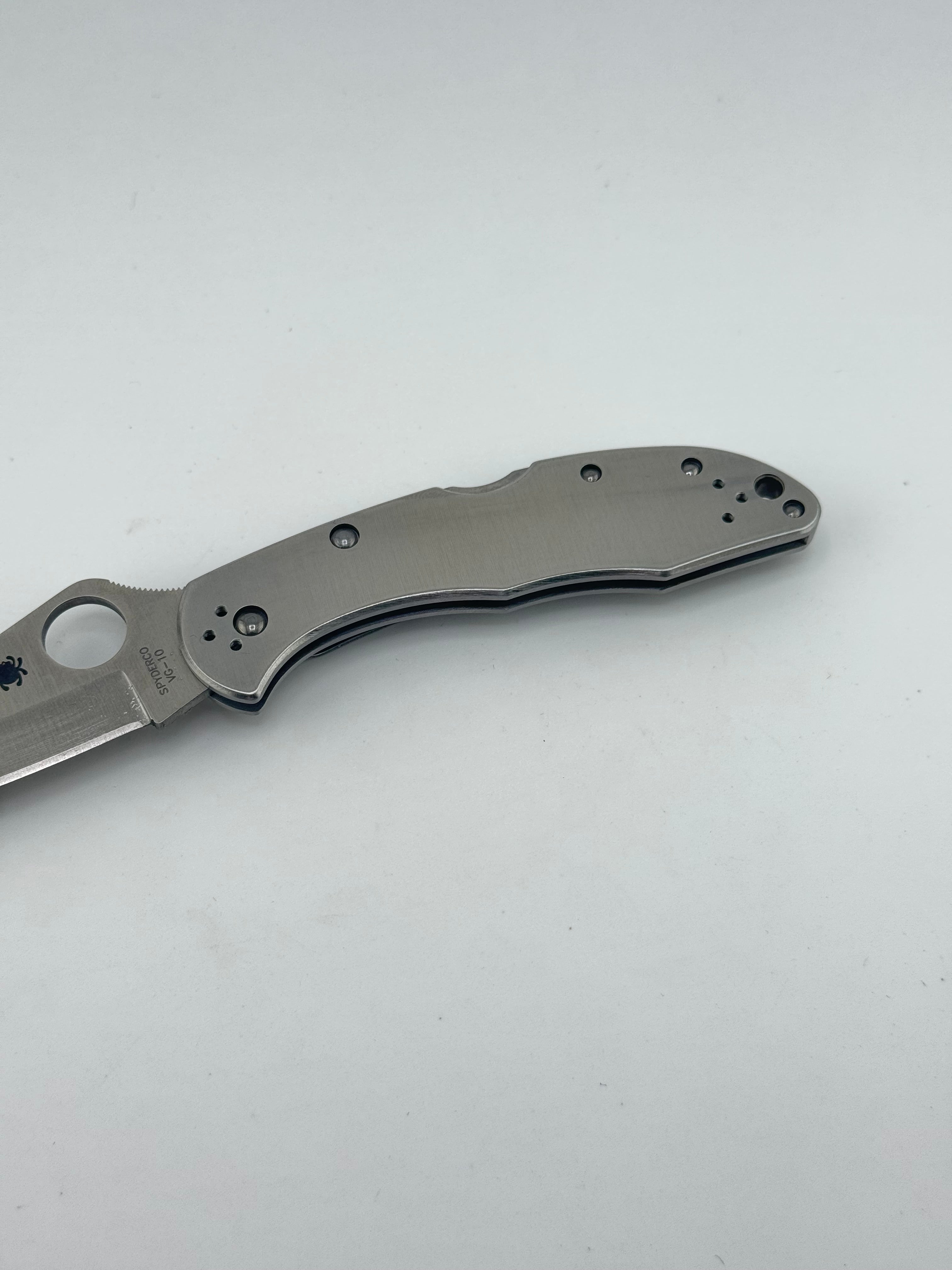 DELICA 4 STAINLESS Plainedge