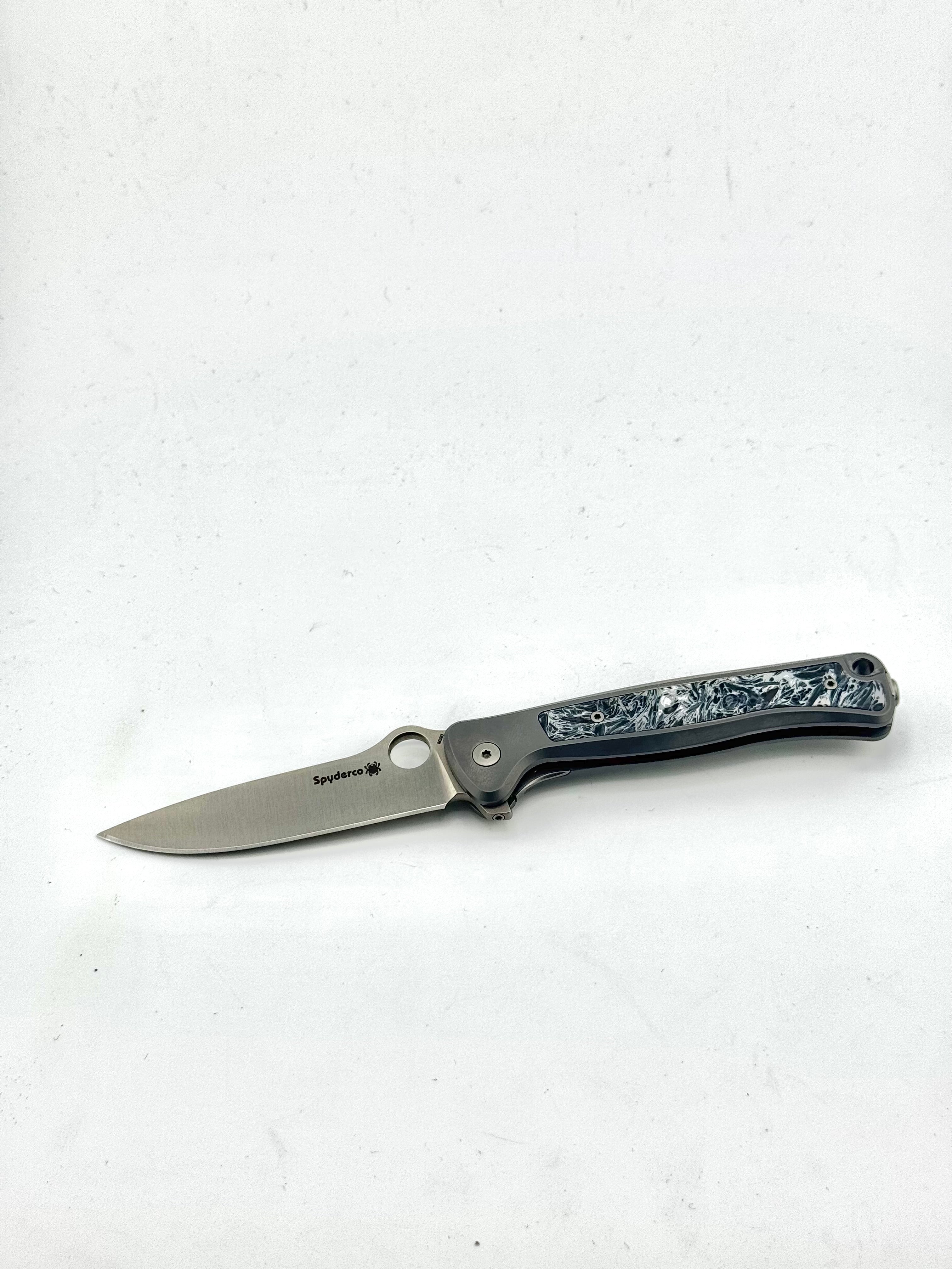 SLYM TITANIUM