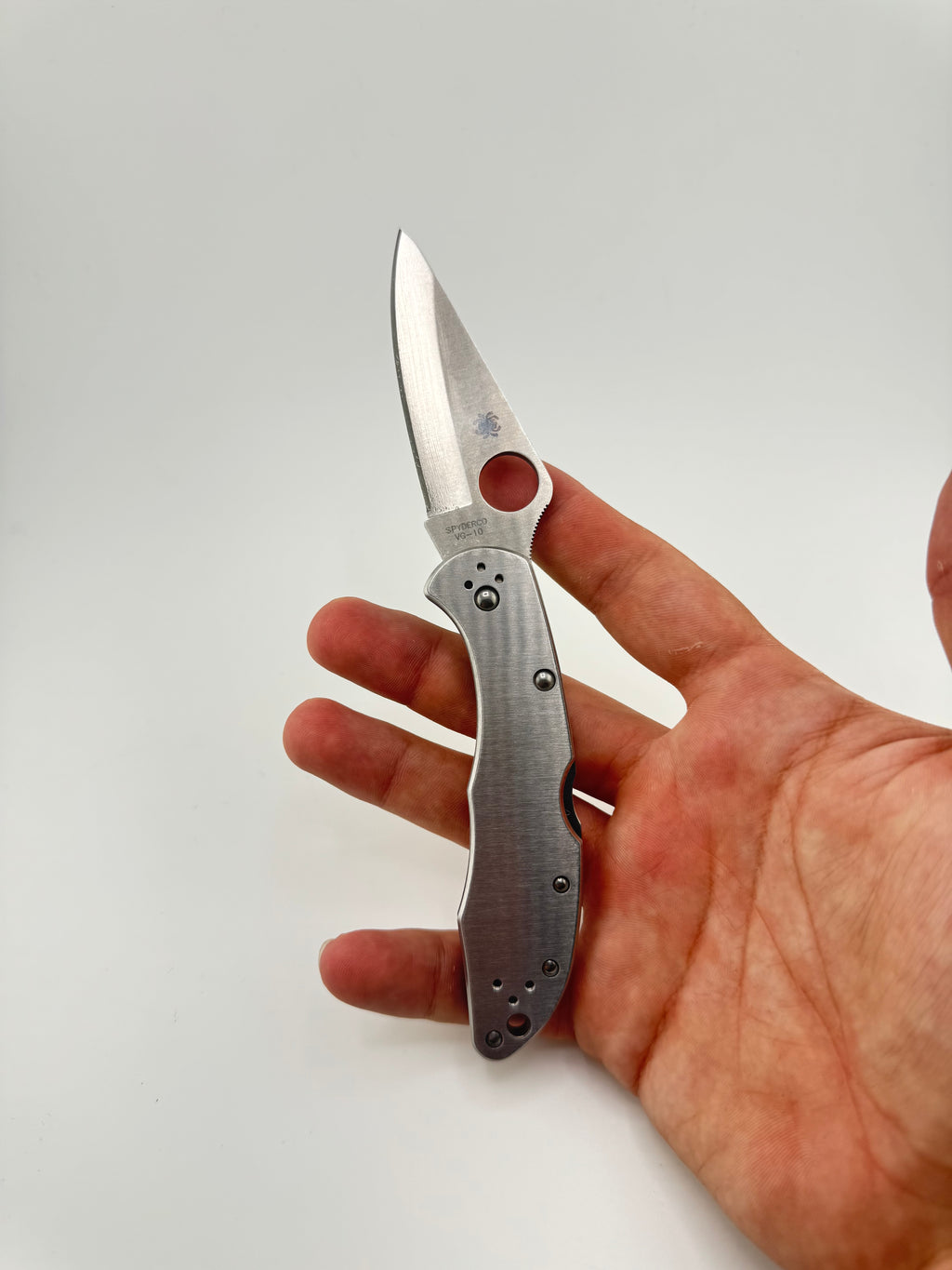 DELICA 4 STAINLESS Plainedge