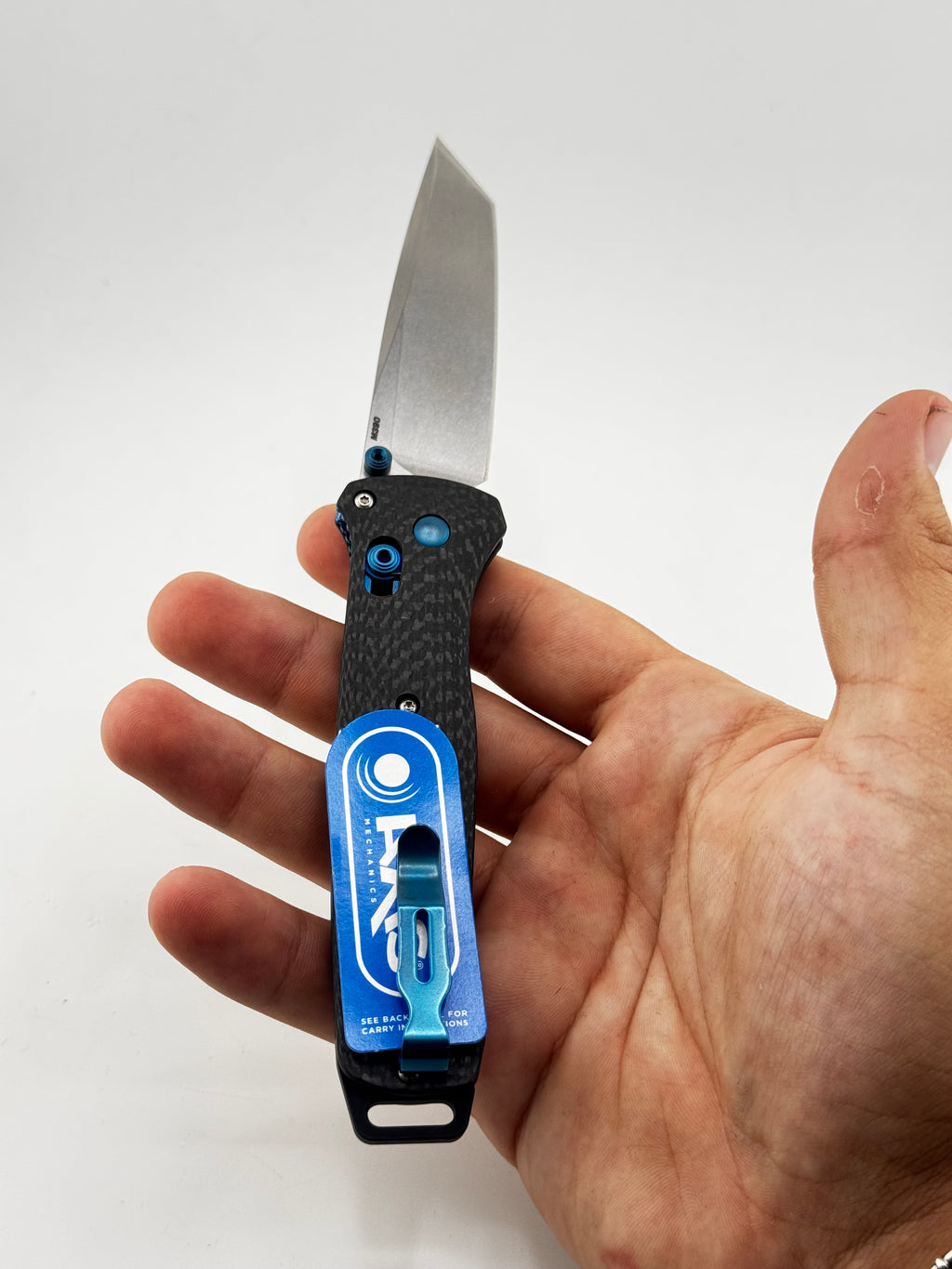 BAILOUT Carbon Fiber