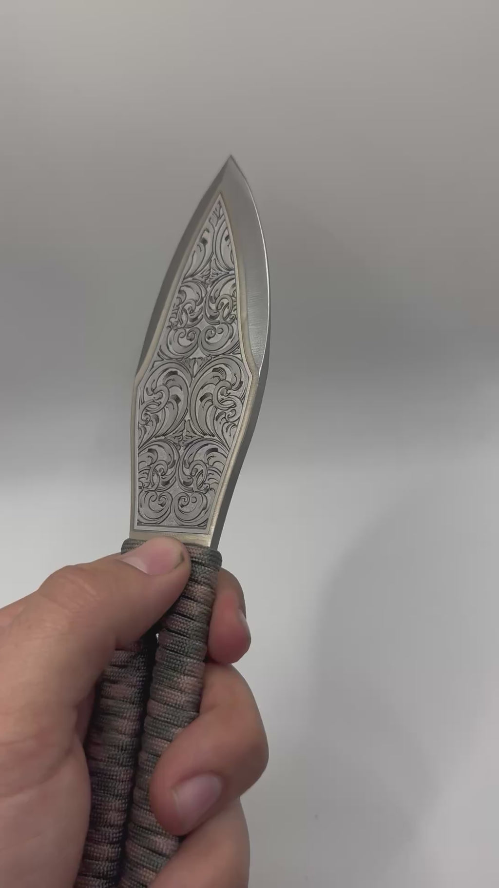 Scroll Design SOG Throwing Knife